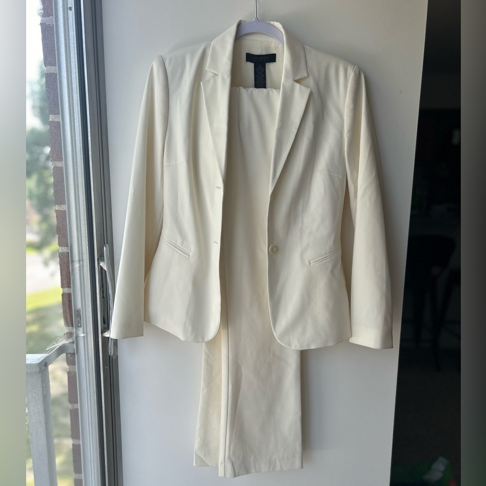 NWT The Limited Cream Pant Suit